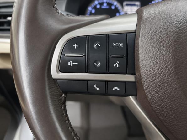Lexus ES VI Рестайлинг с пробегом 2015 года, цена 1 999 000 рублей, 217673 км, седан, Автокод Объявления