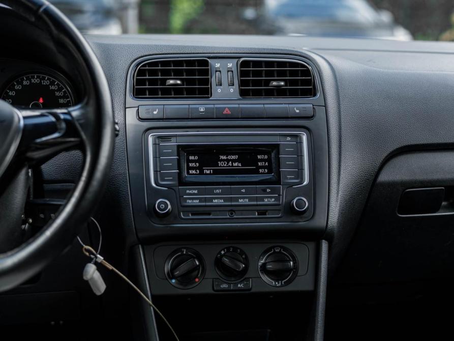 Volkswagen Polo V Рестайлинг Санкт-Петербург  - изображение 7