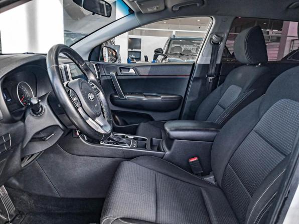 Kia Sportage IV Рестайлинг с пробегом 2019 года, цена 1 990 000 рублей, 128608 км, внедорожник, Автокод Объявления