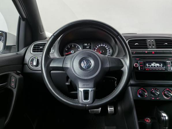Volkswagen Polo V с пробегом 2012 года, цена 641 000 рублей, 166160 км, хэтчбек, Автокод Объявления