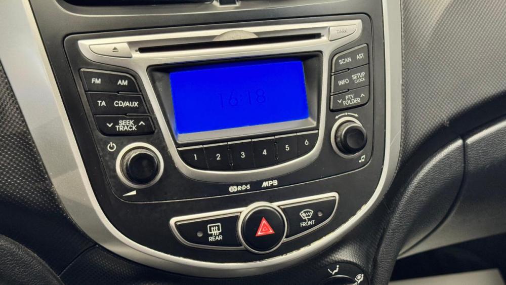 Hyundai Solaris I Киров  - изображение 11