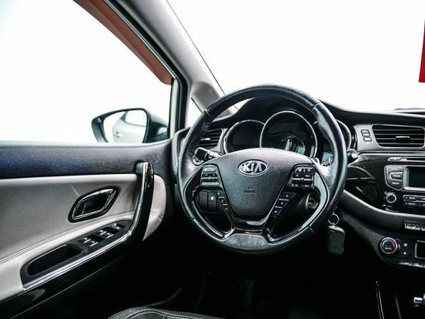 Kia Ceed II с пробегом 2013 года, цена 1 129 000 рублей, 119531 км, хэтчбек, Автокод Объявления