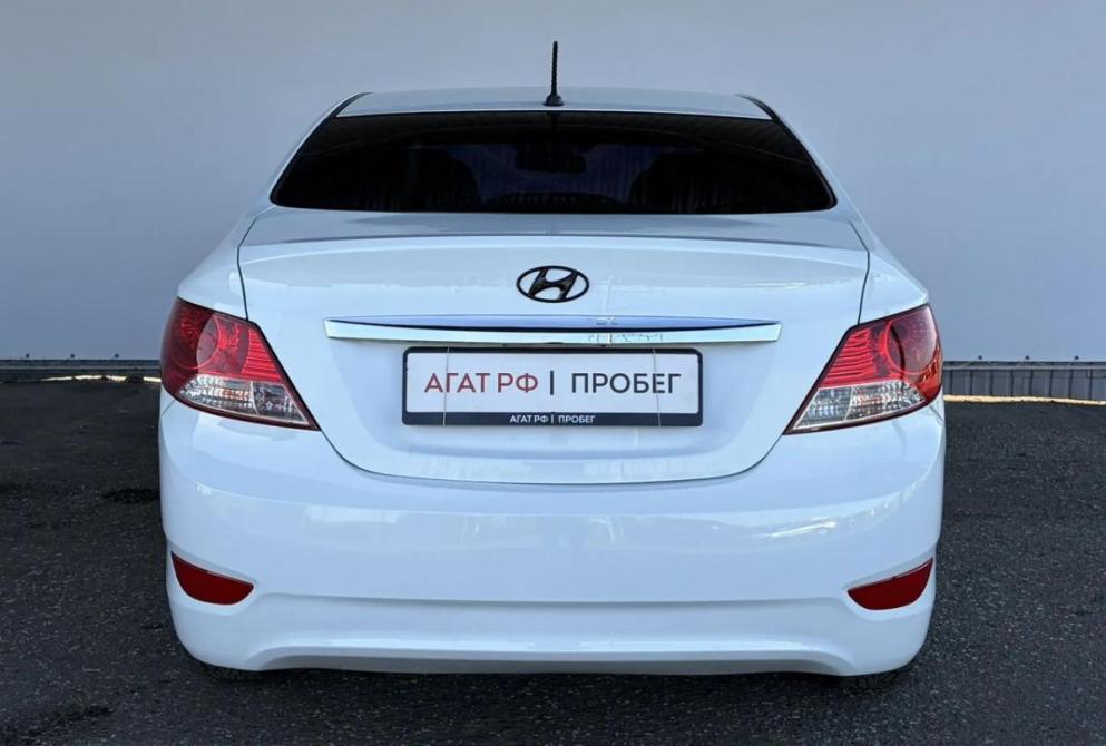 Hyundai Solaris I Киров  - изображение 6