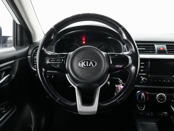 Kia Rio IV с пробегом 2017 года, цена 1 080 000 рублей, 135500 км, седан, Автокод Объявления