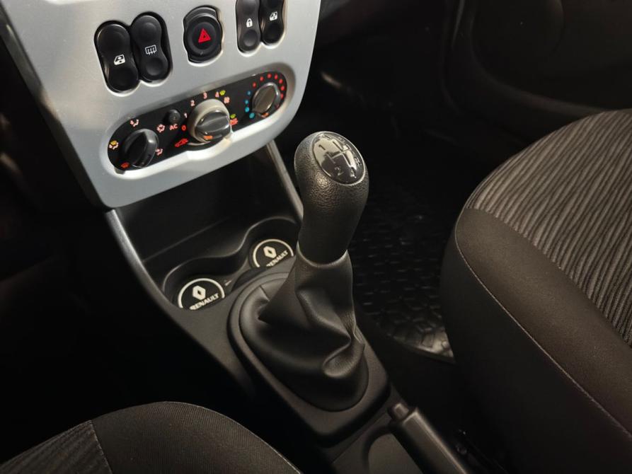 Renault Sandero I Великий Новгород  - изображение 17
