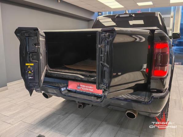 Ram 1500 V с пробегом 2023 года, цена 8 800 000 рублей, 30300 км, пикап, Автокод Объявления