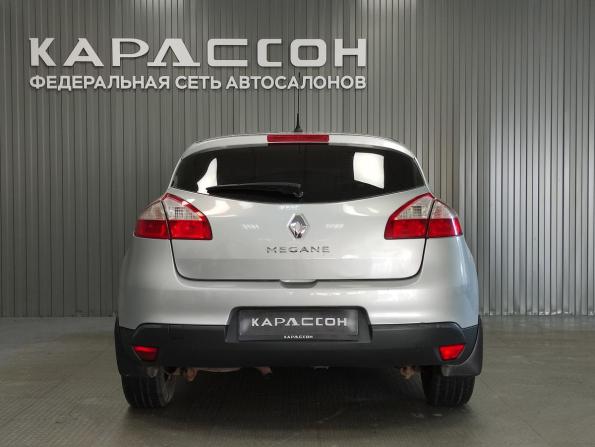 Renault Megane III Рестайлинг с пробегом 2012 года, цена 690 000 рублей, 145036 км, хэтчбек, Автокод Объявления