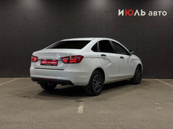 Lada (ВАЗ) Vesta I с пробегом 2018 года, цена 800 000 рублей, 93833 км, седан, Автокод Объявления
