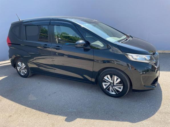 Honda Freed II с пробегом 2017 года, цена 1 550 000 рублей, 123223 км, компактвэн, Автокод Объявления