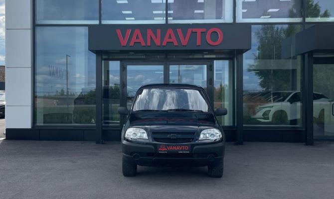 Chevrolet Niva I Рестайлинг с пробегом 2019 года, цена 850 000 рублей, 70000 км, внедорожник, Автокод Объявления