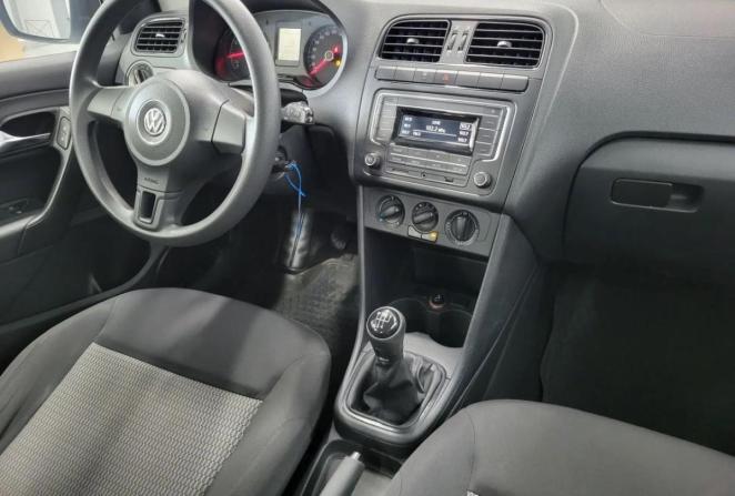 Volkswagen Polo V Рестайлинг с пробегом 2015 года, цена 988 000 рублей, 75095 км, седан, Автокод Объявления