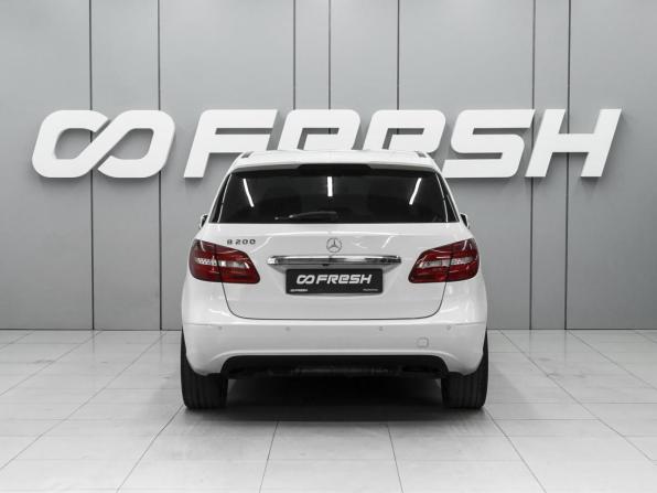 Mercedes-Benz B-Класс II (W246) с пробегом 2013 года, цена 1 380 000 рублей, 241556 км, хэтчбек, Автокод Объявления