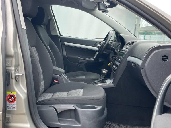 Skoda Octavia II (A5) Рестайлинг с пробегом 2010 года, цена 629 000 рублей, 200735 км, лифтбек, Автокод Объявления