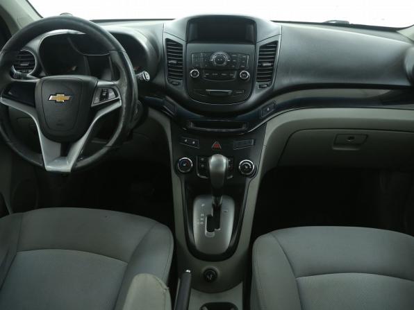 Chevrolet Orlando I с пробегом 2012 года, цена 853 000 рублей, 282000 км, компактвэн, Автокод Объявления