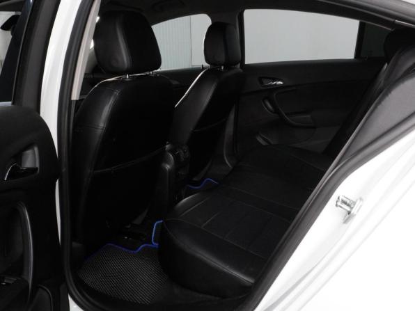 Opel Insignia I Рестайлинг с пробегом 2013 года, цена 920 000 рублей, 146444 км, седан, Автокод Объявления