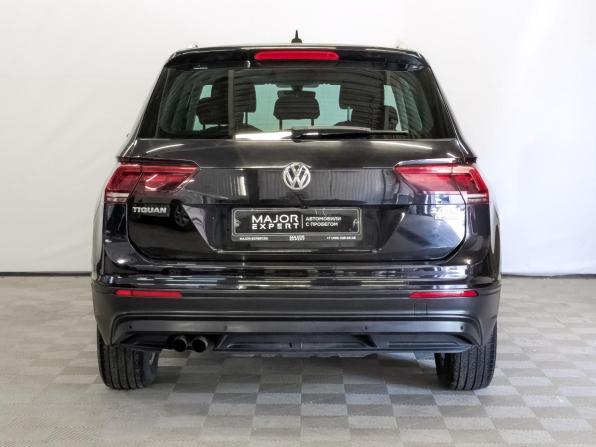 Volkswagen Tiguan II с пробегом 2017 года, цена 2 430 000 рублей, 114115 км, внедорожник, Автокод Объявления