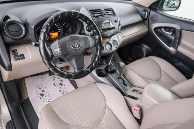 Toyota RAV4 III (XA30) с пробегом 2008 года, цена 1 349 000 рублей, 212300 км, внедорожник, Автокод Объявления