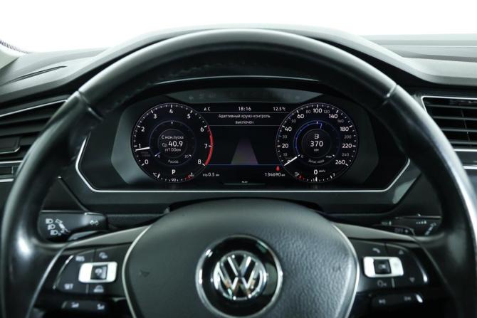 Volkswagen Tiguan II с пробегом 2018 года, цена 2 730 000 рублей, 134690 км, внедорожник, Автокод Объявления