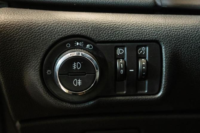Opel Astra J с пробегом 2011 года, цена 699 000 рублей, 165659 км, хэтчбек, Автокод Объявления
