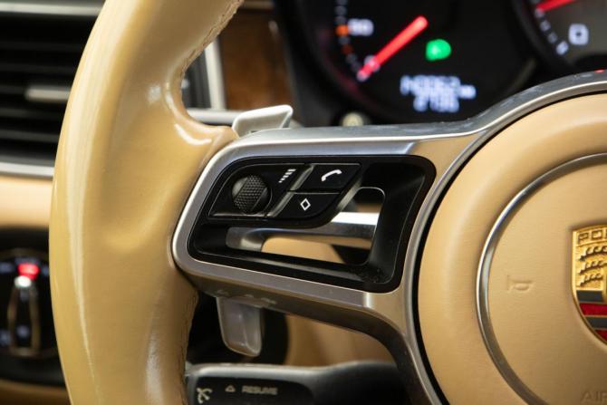 Porsche Macan I с пробегом 2014 года, цена 2 865 000 рублей, 140000 км, внедорожник, Автокод Объявления