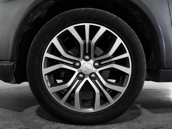 Mitsubishi Outlander III Рестайлинг с пробегом 2015 года, цена 1 750 000 рублей, 257923 км, внедорожник, Автокод Объявления