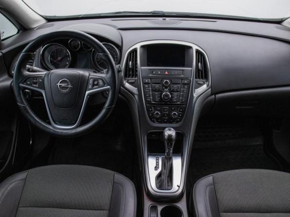 Opel Astra J с пробегом 2011 года, цена 730 000 рублей, 149647 км, хэтчбек, Автокод Объявления
