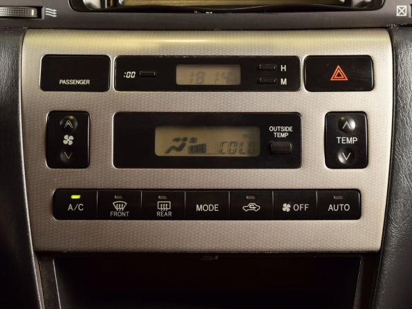 Toyota Corolla IX (E120 E130) Рестайлинг с пробегом 2005 года, цена 595 995 рублей, 379635 км, седан, Автокод Объявления