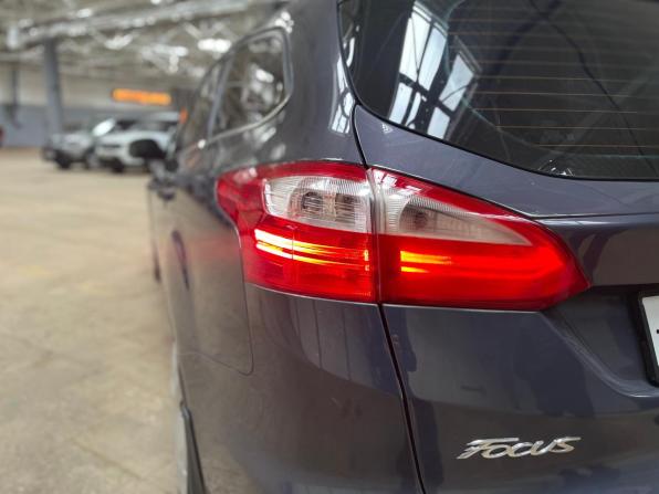 Ford Focus III с пробегом 2013 года, цена 720 000 рублей, 143843 км, универсал, Автокод Объявления