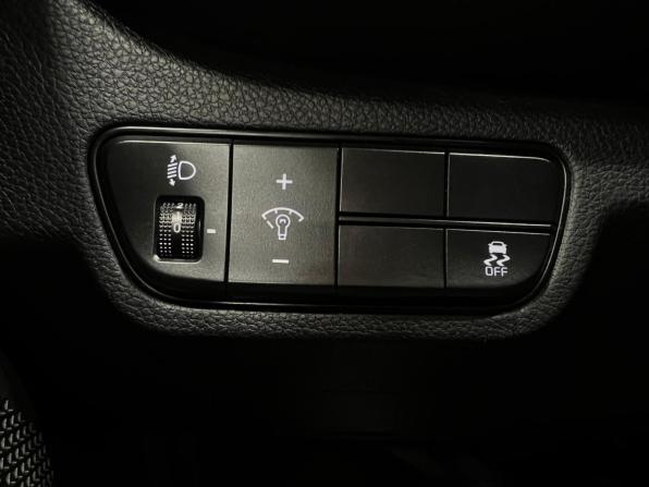 Kia Seltos I с пробегом 2021 года, цена 2 300 000 рублей, 77600 км, внедорожник, Автокод Объявления