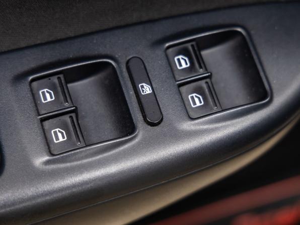 Skoda Octavia II (A5) Рестайлинг с пробегом 2012 года, цена 1 048 000 рублей, 179294 км, лифтбек, Автокод Объявления