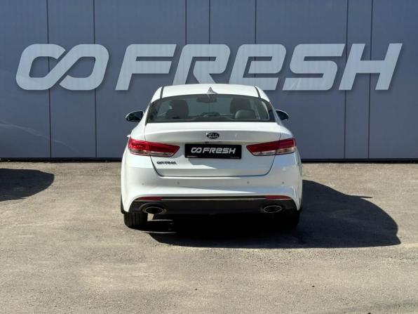Kia Optima IV с пробегом 2017 года, цена 1 799 000 рублей, 207145 км, седан, Автокод Объявления