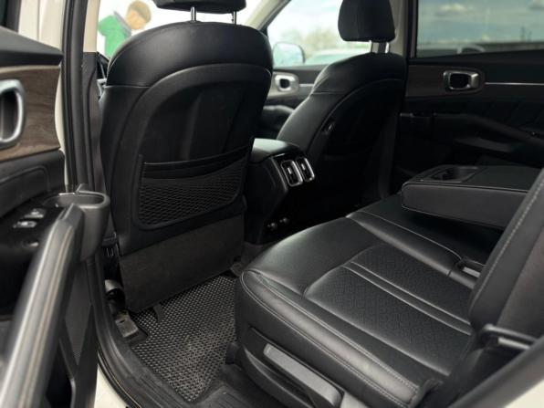 Kia Sorento IV с пробегом 2022 года, цена 3 820 000 рублей, 84230 км, внедорожник, Автокод Объявления
