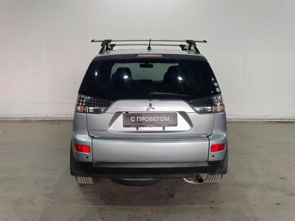 Mitsubishi Outlander II Рестайлинг с пробегом 2011 года, цена 1 055 000 рублей, 206236 км, внедорожник, Автокод Объявления