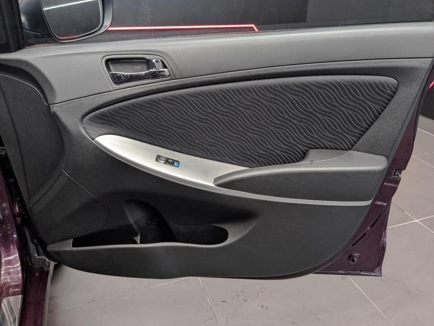 Hyundai Solaris I Москва  - изображение 23