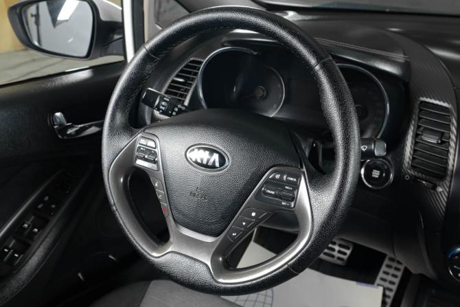 Kia Cerato III с пробегом 2014 года, цена 949 000 рублей, 221000 км, седан, Автокод Объявления