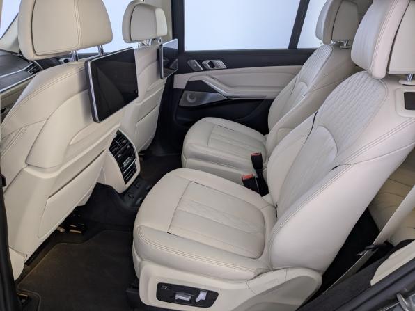 BMW X7 I (G07) с пробегом 2021 года, цена 8 800 000 рублей, 84437 км, внедорожник, Автокод Объявления