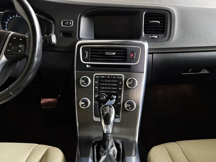 Volvo S60 II Рестайлинг Москва  - изображение 15