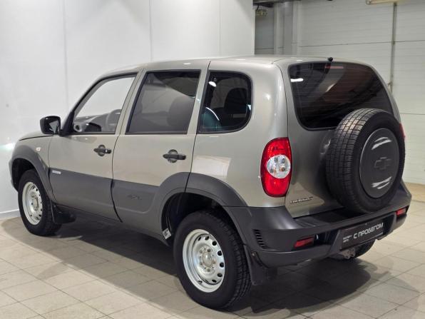 Chevrolet Niva I Рестайлинг с пробегом 2012 года, цена 515 000 рублей, 72000 км, внедорожник, Автокод Объявления