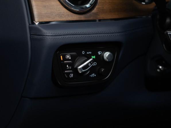 Bentley Bentayga I Рестайлинг с пробегом 2023 года, цена 26 950 000 рублей, 24112 км, внедорожник, Автокод Объявления