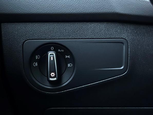 Volkswagen Tiguan II с пробегом 2019 года, цена 1 896 300 рублей, 164422 км, внедорожник, Автокод Объявления