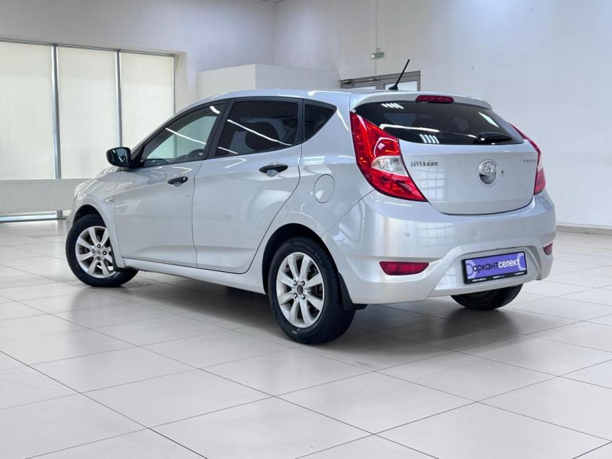 Hyundai Solaris I Волгоград  - изображение 3