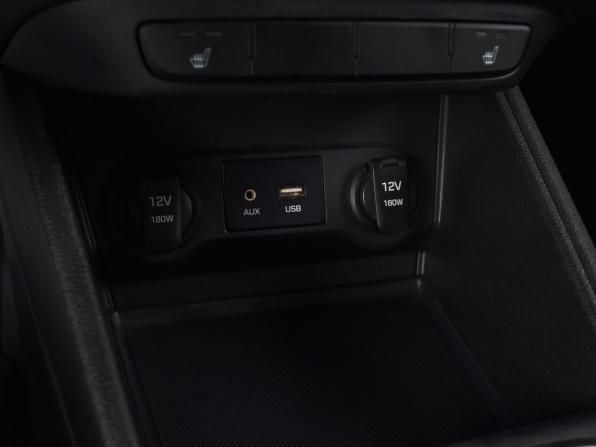 Hyundai Solaris II с пробегом 2018 года, цена 1 194 999 рублей, 108847 км, седан, Автокод Объявления