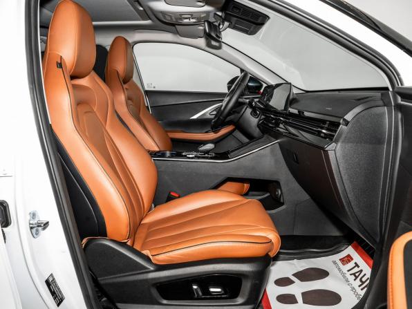 Omoda C5 I с пробегом 2023 года, цена 1 970 000 рублей, 61976 км, внедорожник, Автокод Объявления