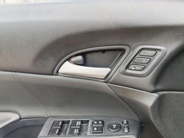 Honda Crosstour I Рестайлинг с пробегом 2014 года, цена 1 600 000 рублей, 252000 км, внедорожник, Автокод Объявления