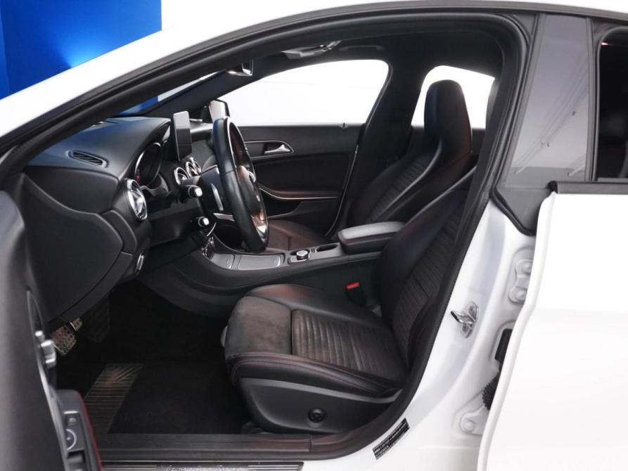 Mercedes-Benz CLA I (C117 X117) Рестайлинг Москва  - изображение 10