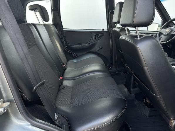 Chevrolet Niva I Рестайлинг с пробегом 2011 года, цена 515 000 рублей, 77340 км, внедорожник, Автокод Объявления
