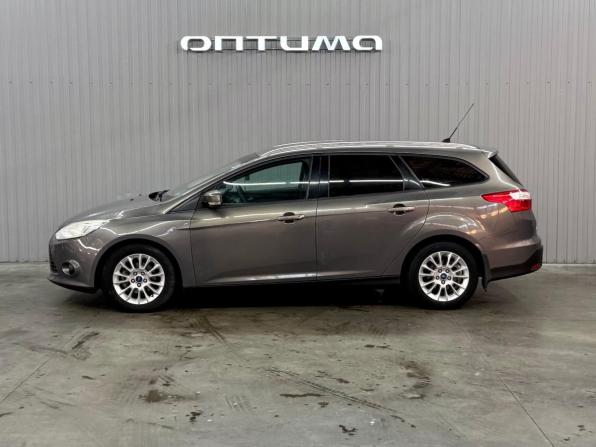 Ford Focus III с пробегом 2012 года, цена 747 000 рублей, 204000 км, универсал, Автокод Объявления