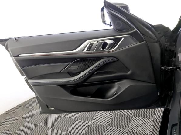 BMW 4 серии G22 G23 G26 с пробегом 2022 года, цена 4 440 000 рублей, 116744 км, лифтбек, Автокод Объявления