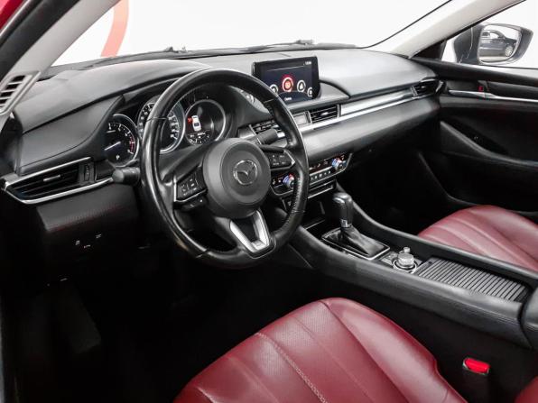 Mazda 6 III (GJ) Рестайлинг 2 с пробегом 2021 года, цена 2 890 000 рублей, 50000 км, седан, Автокод Объявления