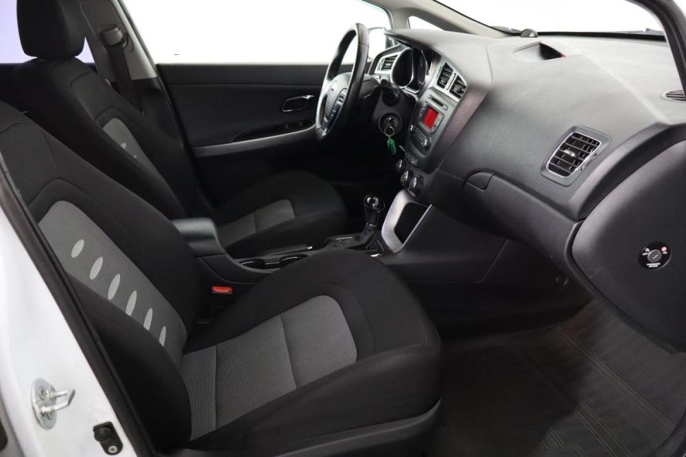 Kia Ceed II Санкт-Петербург  - изображение 11